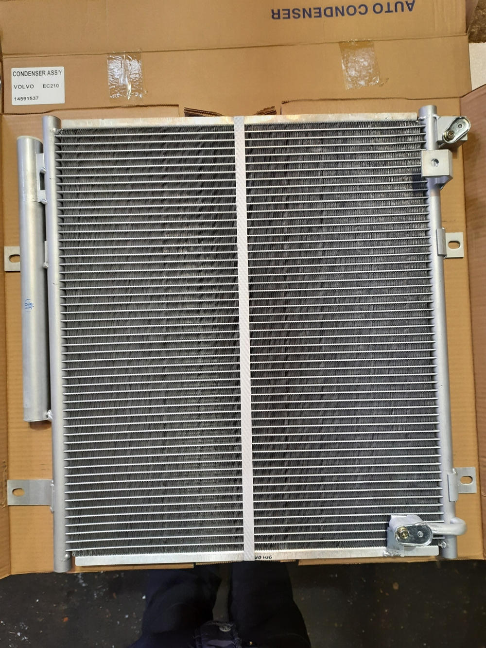Радиатор кондиционера 14591537