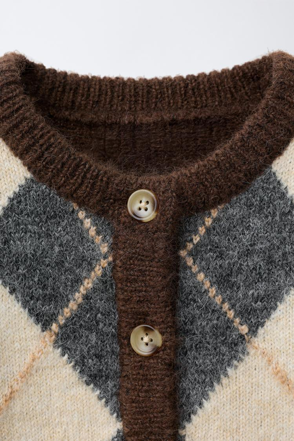 ZARA ВЯЗАНЫЙ КАРДИГАН С УЗОРОМ «РОМБЫ», ШОКОЛАДНЫЙ