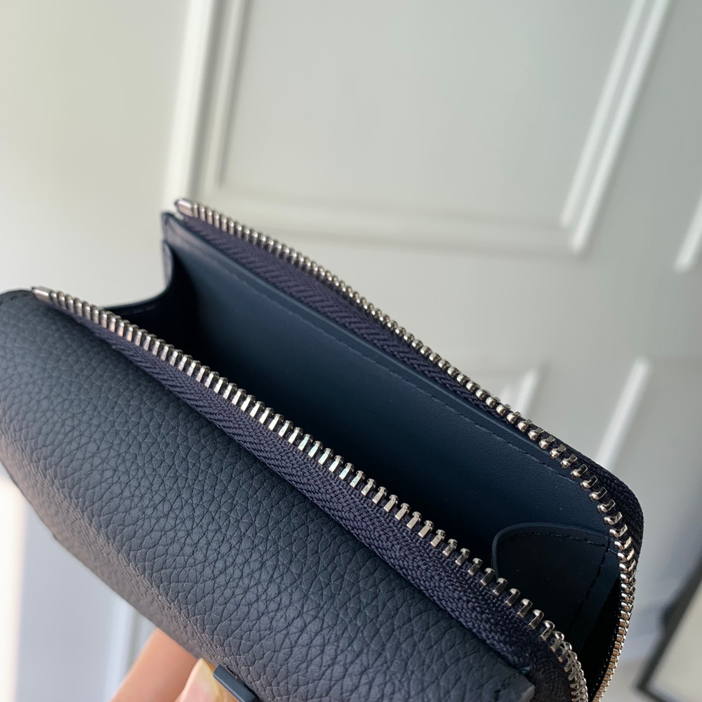 Louis Vuitton Aerogram Pilot Wallet