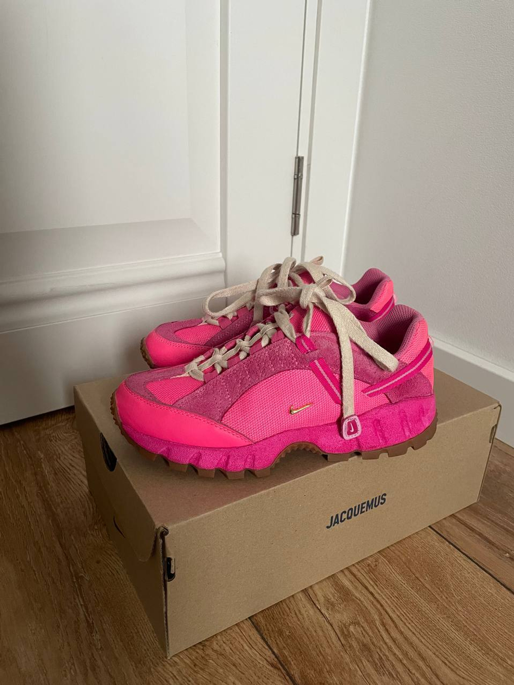 Кроссовки Jacquemus x Nike Air Humara Pink