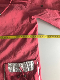 Ветровка свободного кроя, визуально на 52 размер