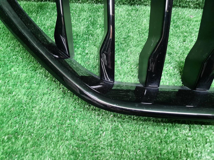 Решетка радиатора BMW X6 G06 (2023-н.в.)