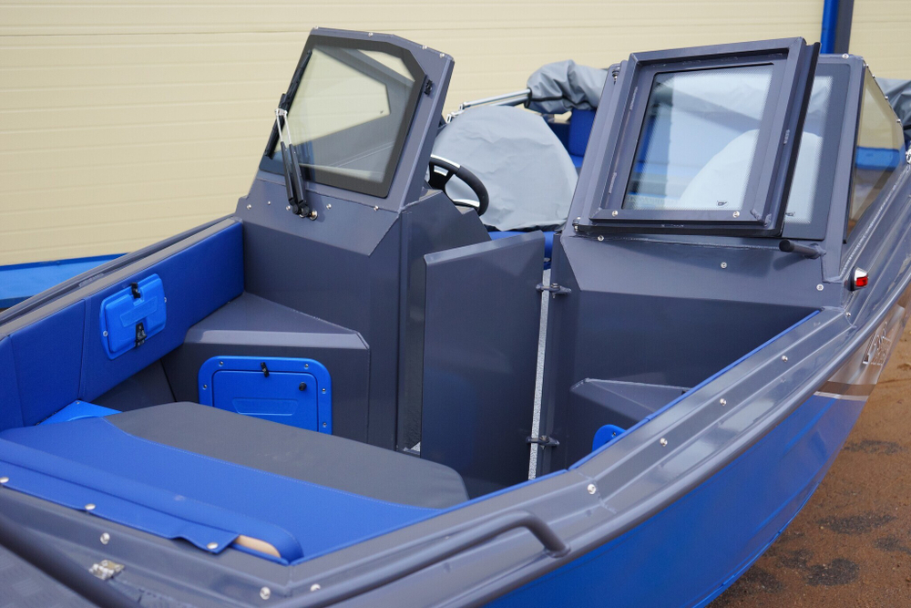 Лодка BERKUT L-Arctica