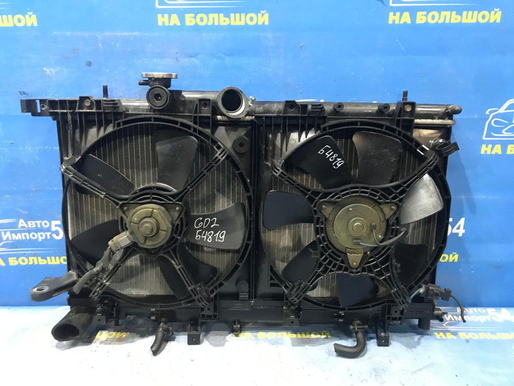 Радиатор двигателя SUBARU IMPREZA 2002-2005