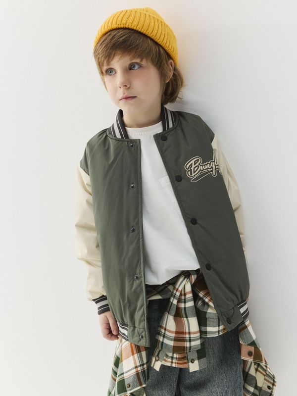 Бомбер с утеплителем 