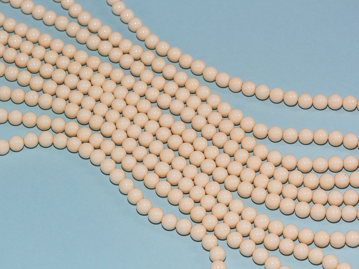 Нити бусин для украшений