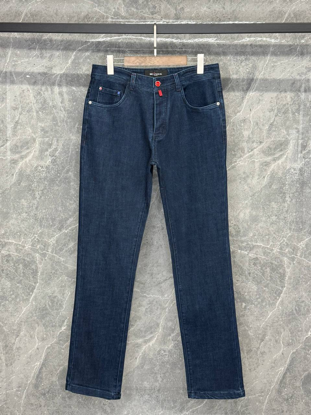 Джинсы Kiton