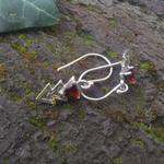 Серьги СТРЕЛА, серебро/гранат