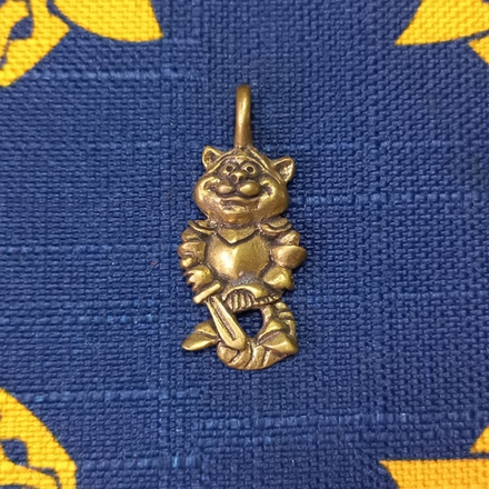Подвеска. Кот рыцарь