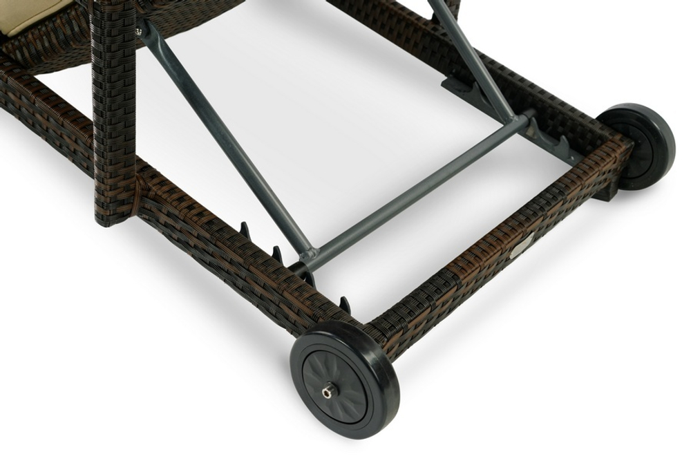 Плетеный шезлонг MILANO темно-коричневый