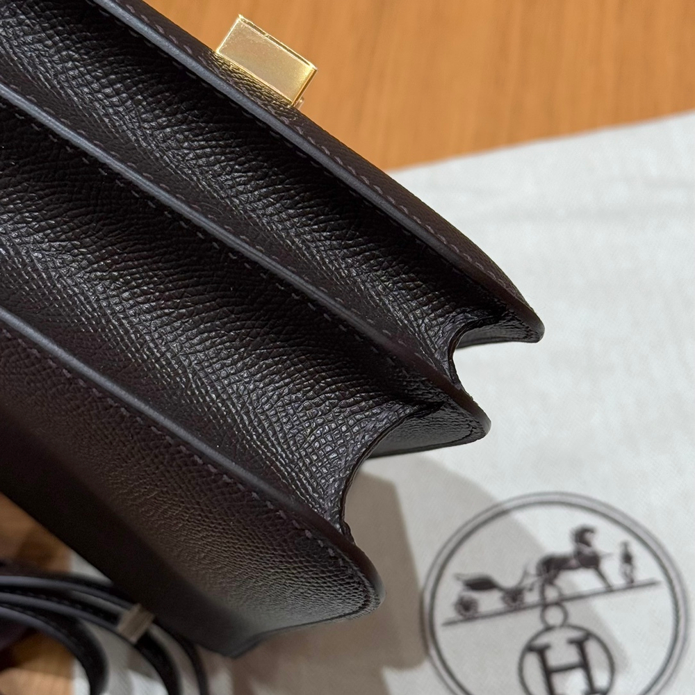 Hermes Constance 18