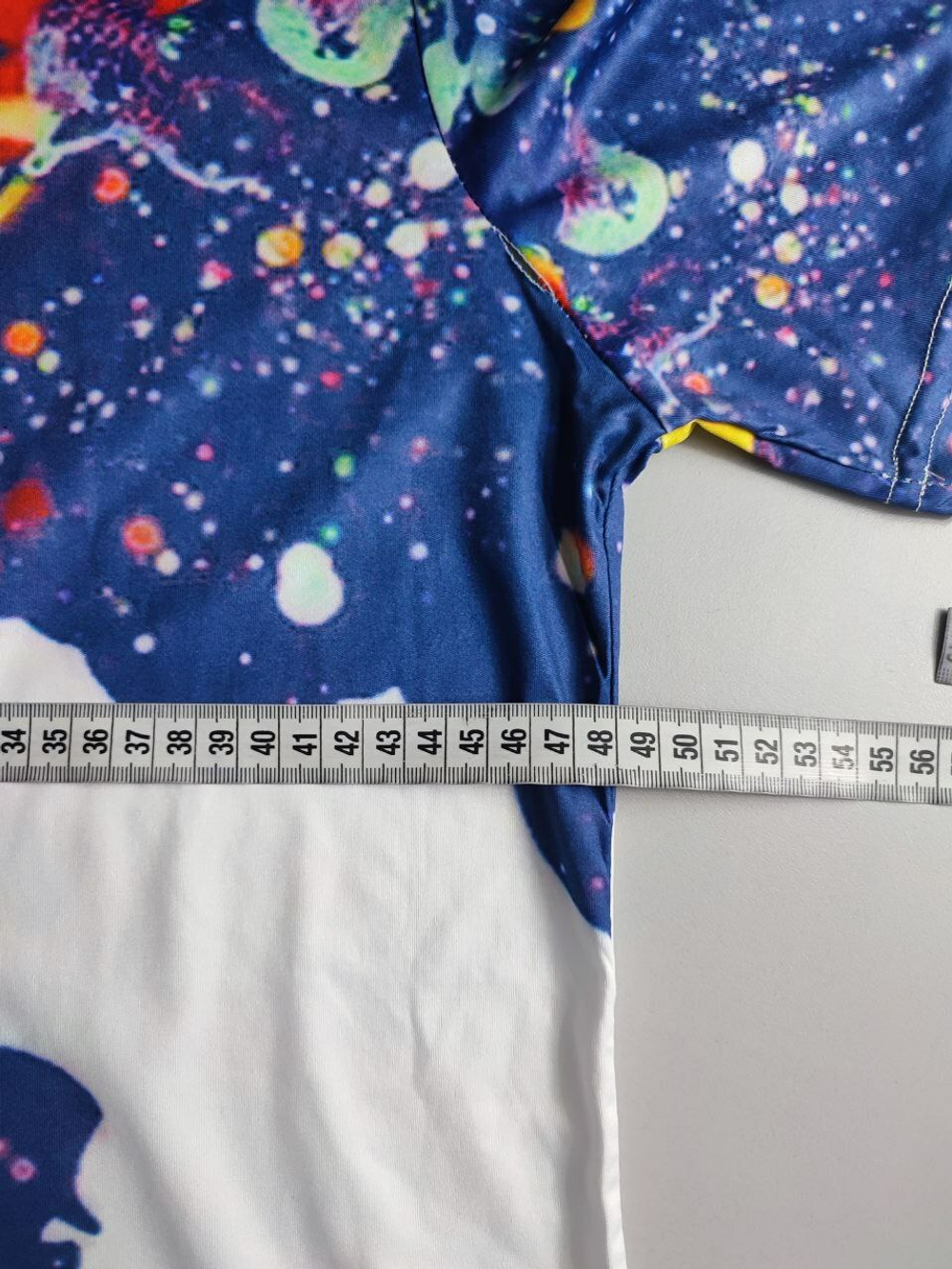 Футболка яркая 48-50 размер