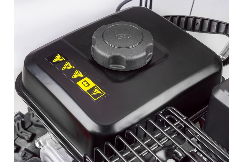 Снегоуборщик GIGANT SP-02