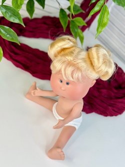 Кукла Nines виниловая 30см MIA без одежды (3000W52)