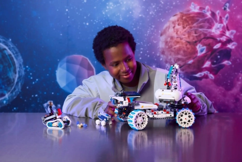 Конструктор LEGO Technic 42211 Космический аппарат Lunar Outpost -луноход