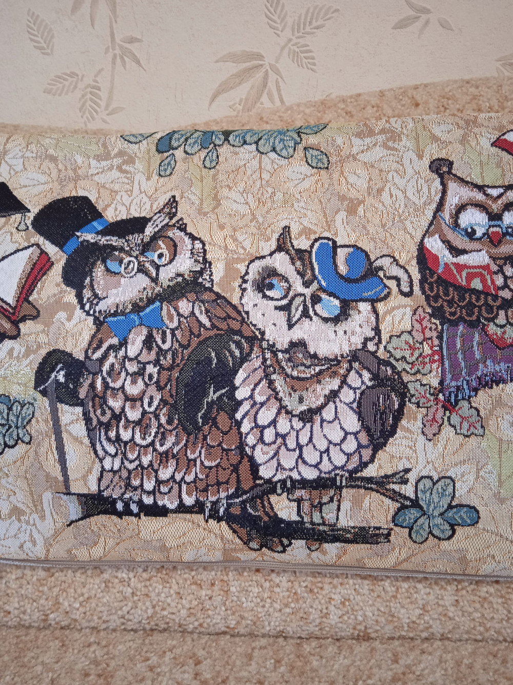 Декоративный гобеленовый чехол Совята 34х87