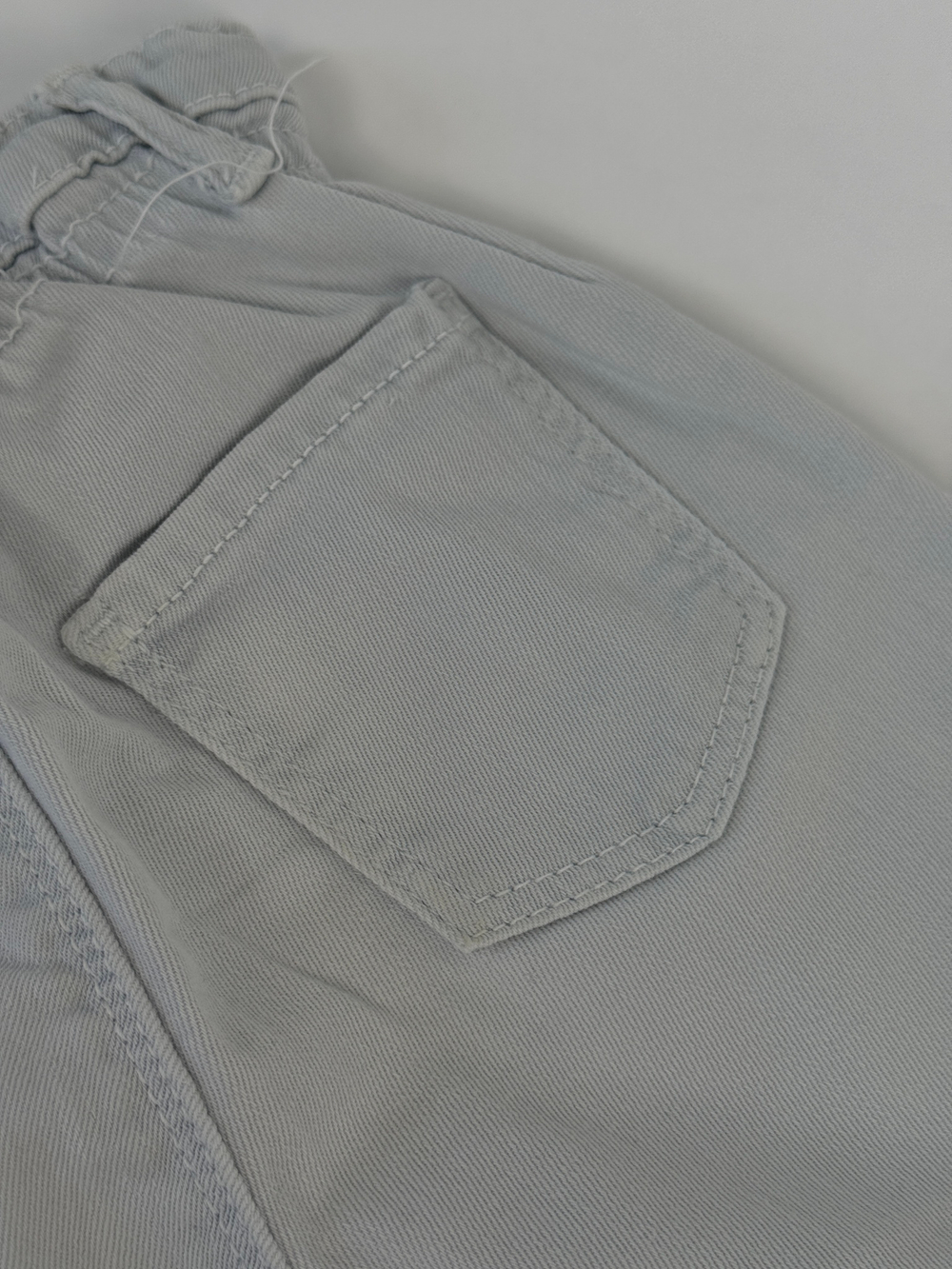 Джинсы Zara