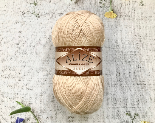 Пряжа ALIZE "Angora Gold Simli". 95 светло-бежевый