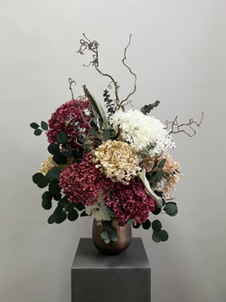 Композиция в кашпо Вега