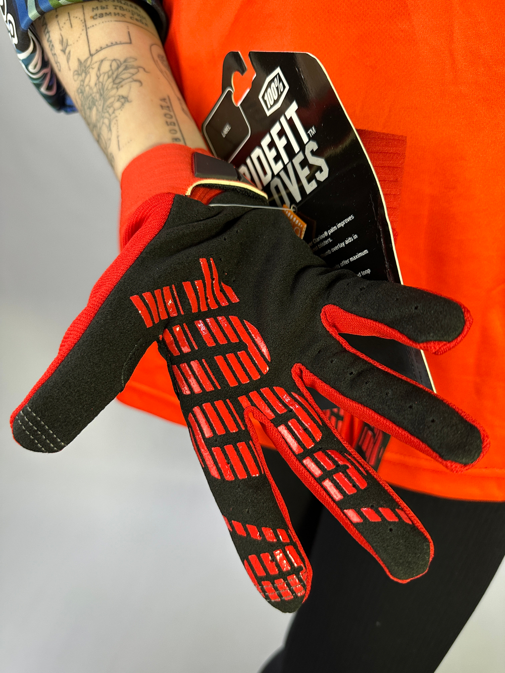 Перчатки 100%