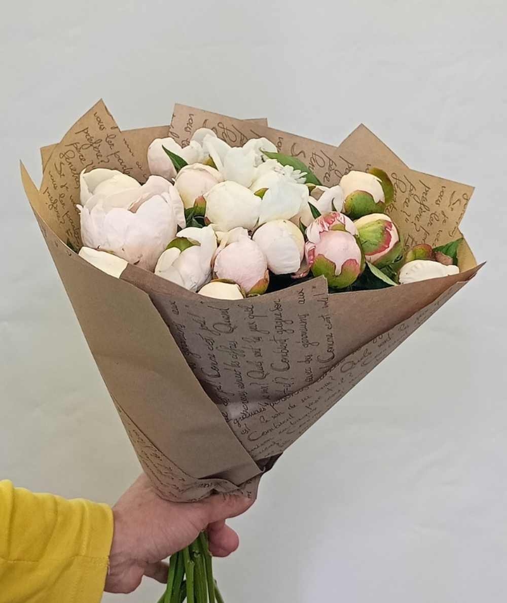 Букет пионов Нежность