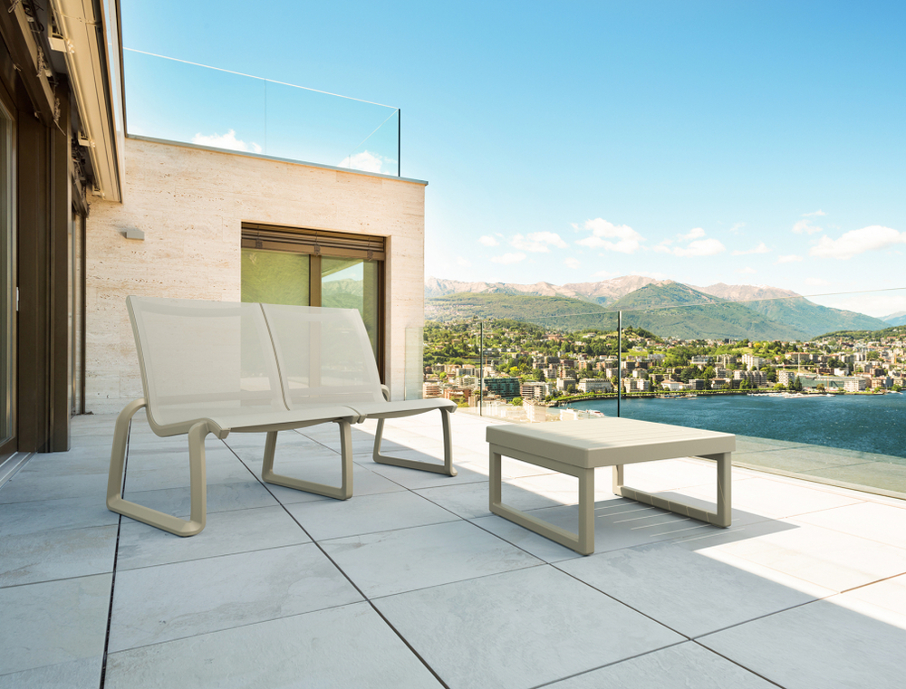 Столик пластиковый журнальный Siesta Contract Mykonos, бежевый