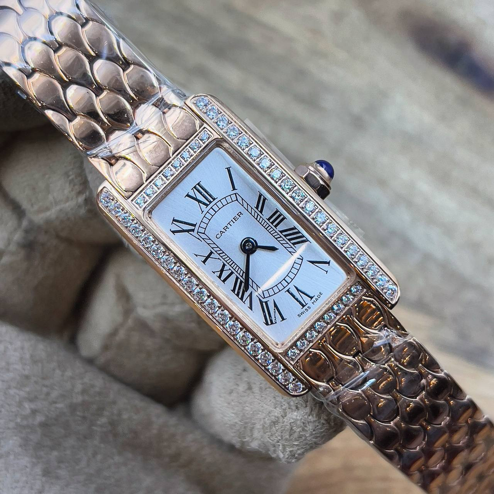 Часы Cartier