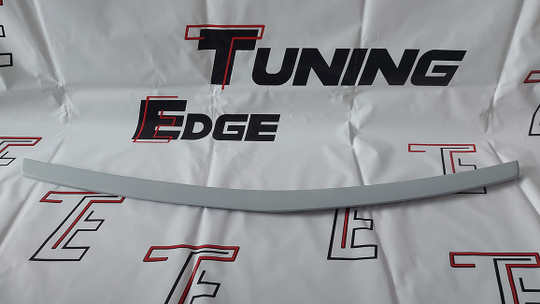 Спойлер крышки багажника