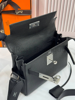 Черная сумка Hermes Kelly Messenger PM