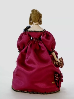 Кукла коллекционная Дама в бальном платье