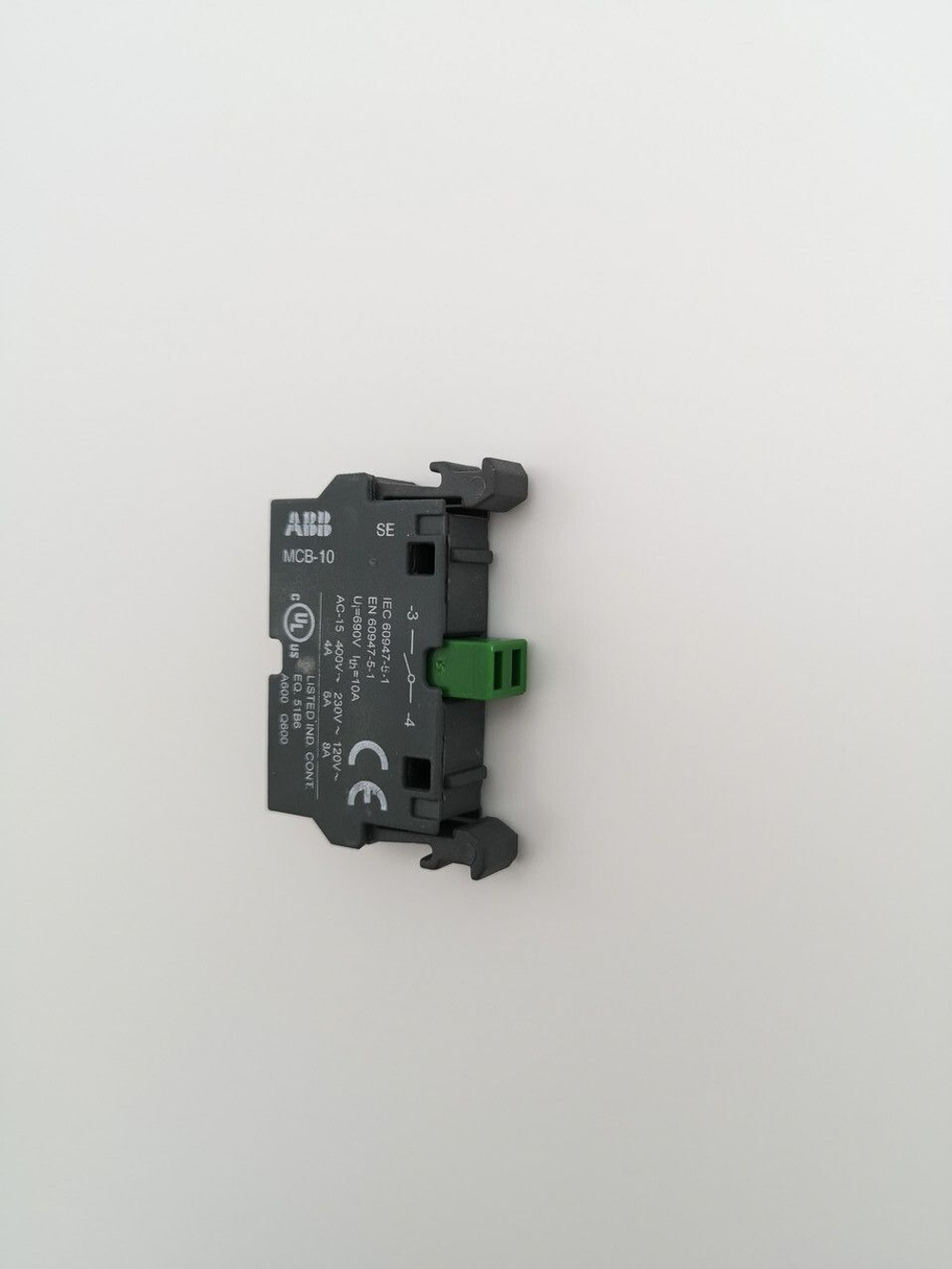 4 шт Блок контактов ABB MCB 10 зелёный  1SFA611610R1001