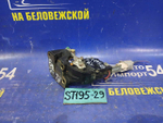 Замок двери задней левой TOYOTA CALDINA 1994