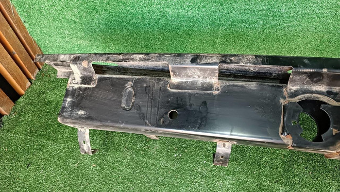 Усилитель задний Chevrolet Tahoe 3 (2006-2014)