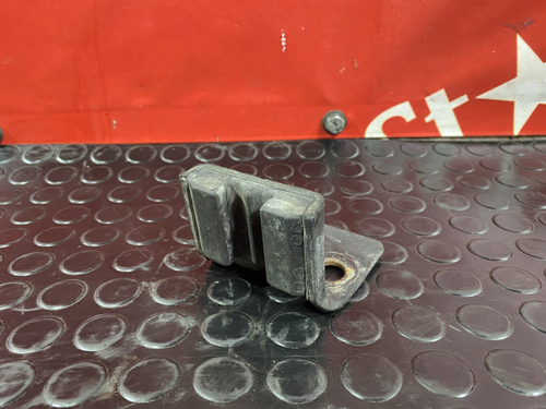 Кронштейн радиатора