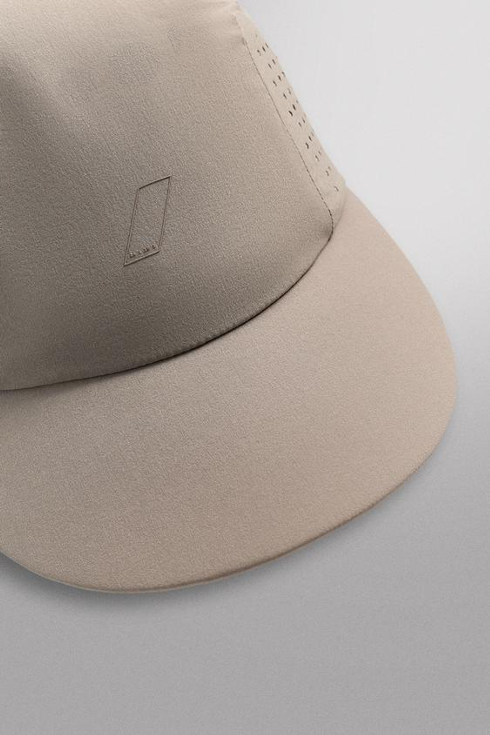ZARA СПОРТИВНАЯ КЕПКА, КАМЕННО-СЕРЫЙ