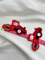 Нашивка машинка красная 8х4,5 см