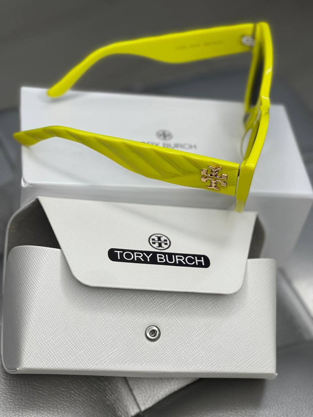 Очки Tory Burch