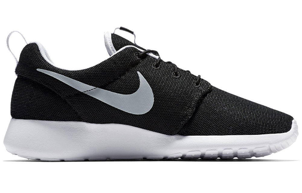 Кроссовки Nike Roshe One