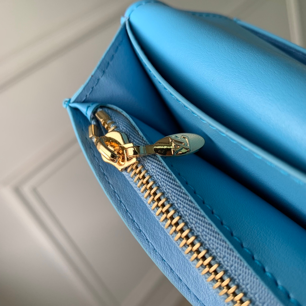 Louis Vuitton Vertical Wallet