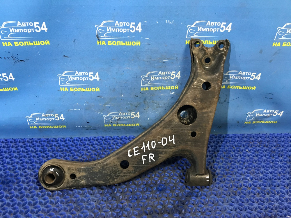Рычаг передний правый TOYOTA COROLLA 1996