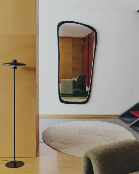 Зеркало из черного тикового дерева Alura 94,5 x 192 см