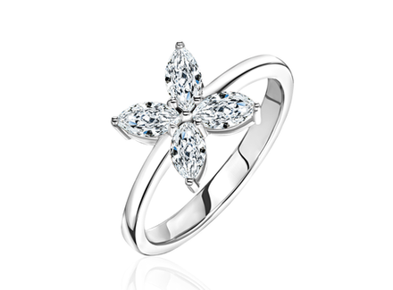 Кольцо с природными бриллиантами огранки "маркиз"