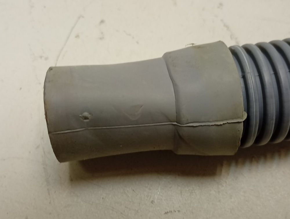 AWS61012 кт61 Сливной шланг для стиральной машины Whirlpool AWS61012 б/у