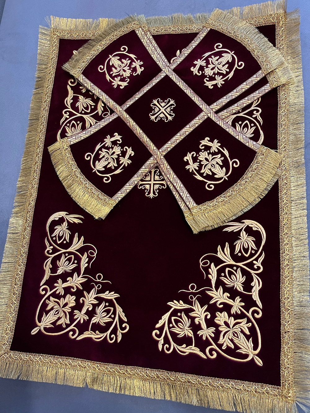 Покровцы бархатные рисунок Гресеский