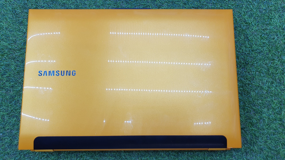Игровой 17" Samsung i7/8 Gb/6900M 2ГБ/ 120 Hz