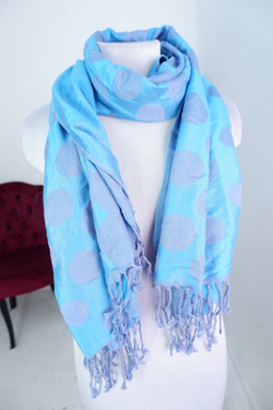 Палантин Cashmere приятного цвета