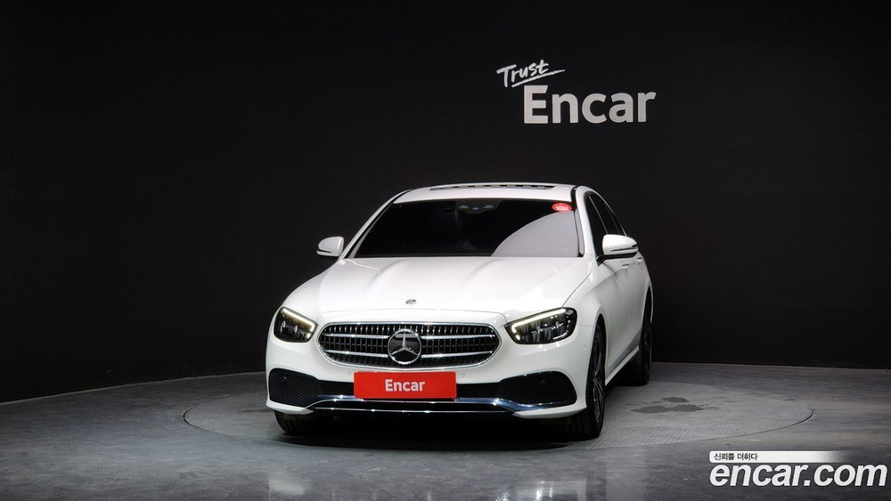 Mercedes-Benz E-Class W213 E250 Avangarde (12.2020)