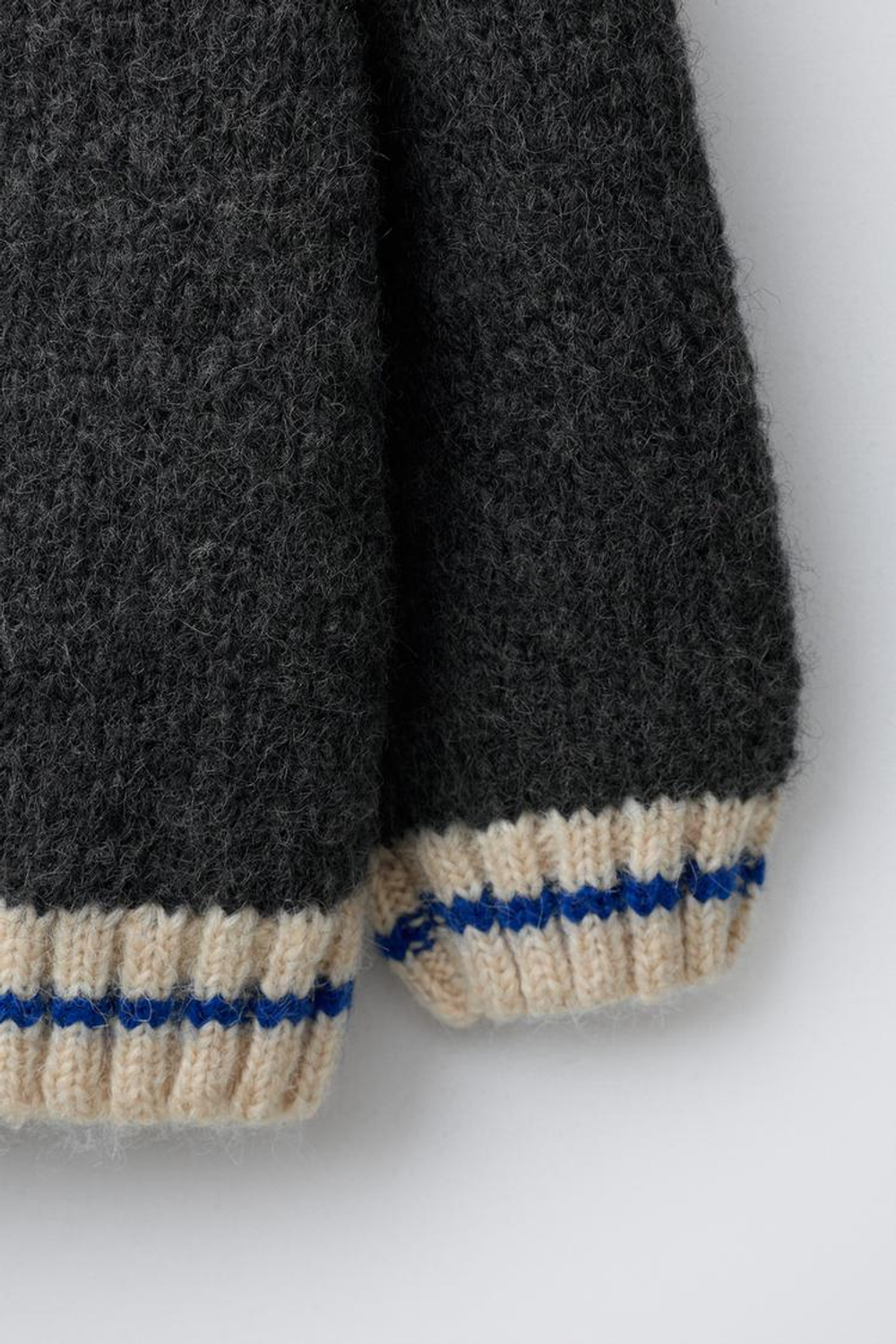 ZARA КАРДИГАН ИЗ СМЕСОВОЙ ШЕРСТИ С ЦИФРОВЫМ ПРИНТОМ, МАРЕНГО МЕЛАНЖ