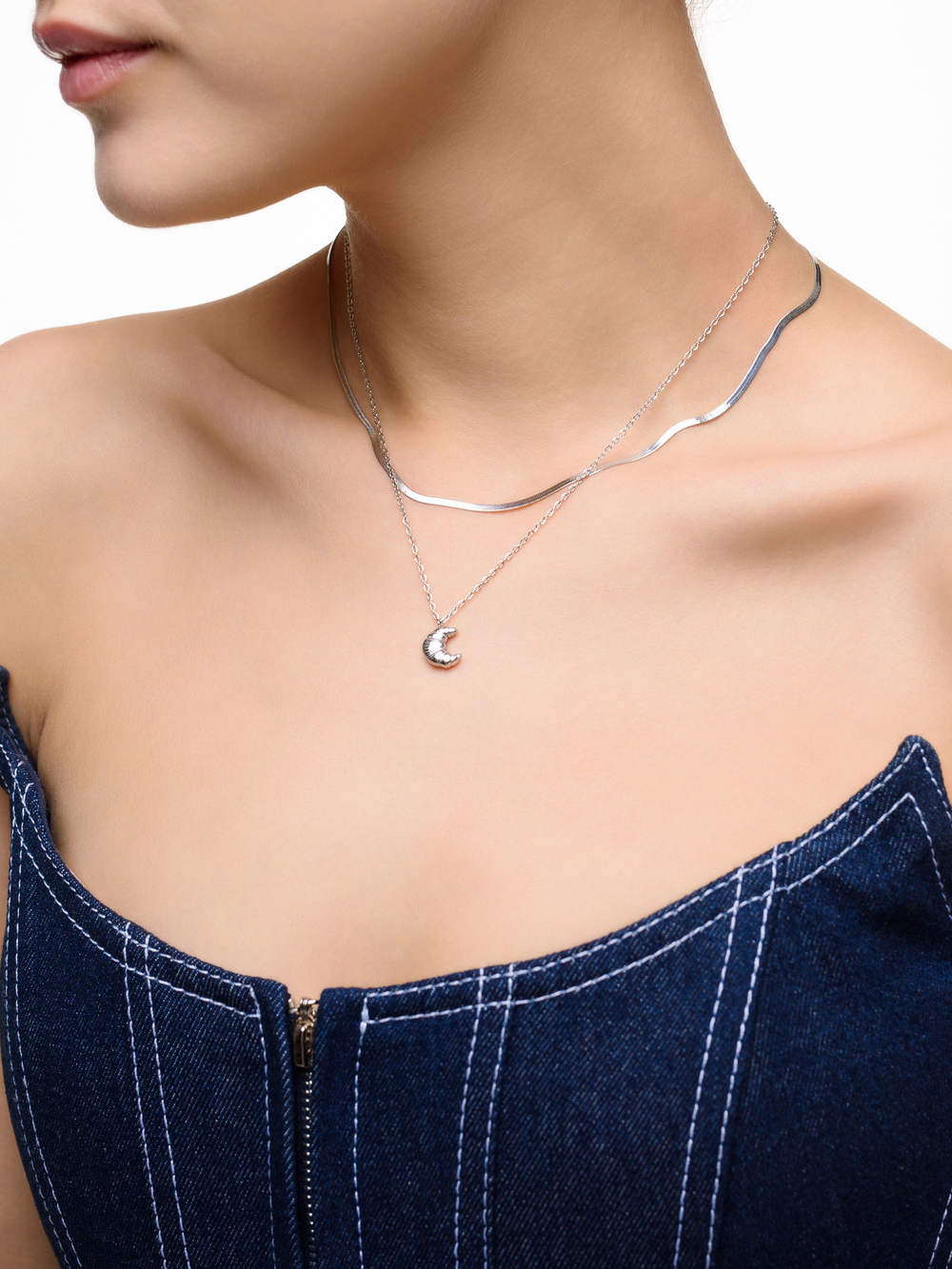 Колье "Croissant" Silver