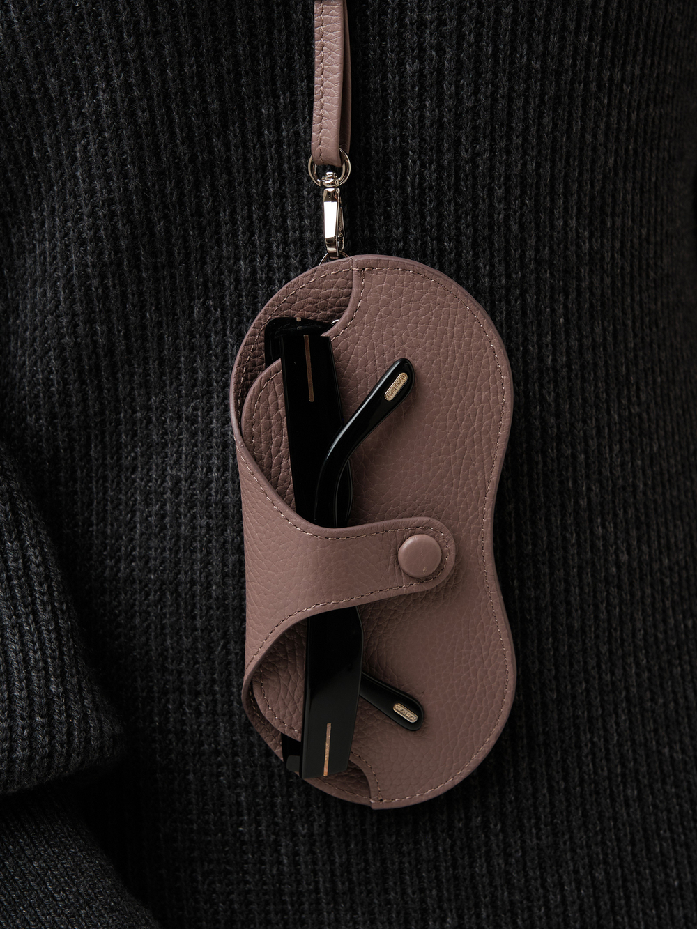 Футляр для очков / очечник DBR 15-82 розово-серый